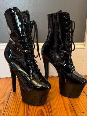 Pleaser Boots Adore Style 1020 Black Women’s Size 8